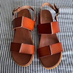 Women’s sandals